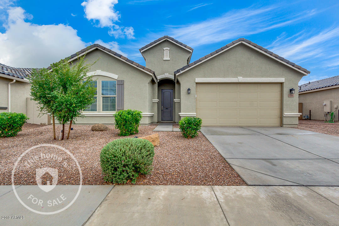 Property Photo:  2147 W Aston Drive  AZ 85142 