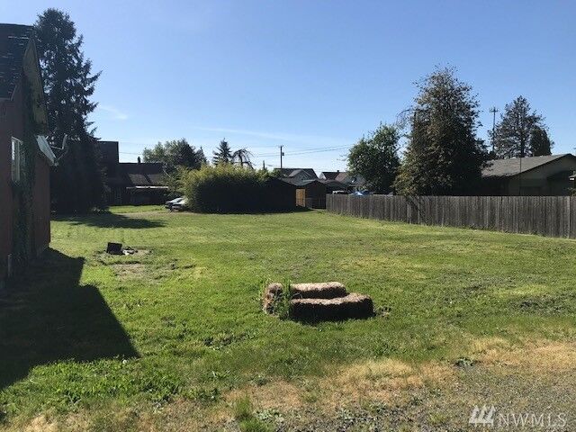 Property Photo: 311 Wilding St WA 98531
