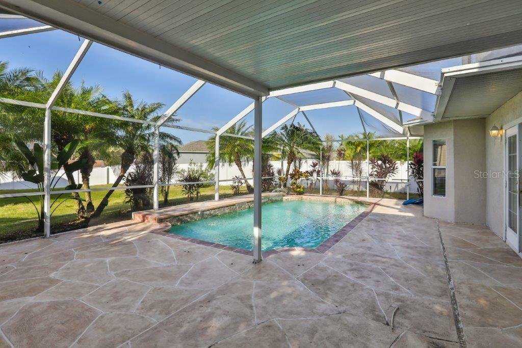 Property Photo: 10904 Hoffner Edge Drive FL 33579