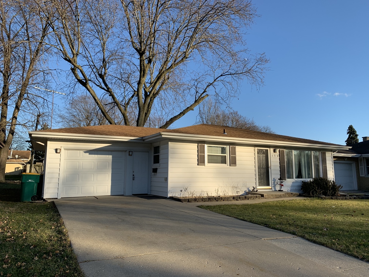 Property Photo:  130 South Reed Street  IL 60436 