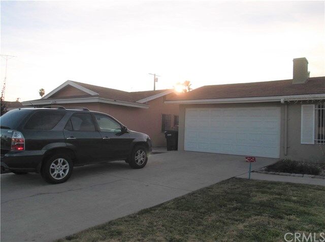 Property Photo:  1195 Sapphire Place  CA 92543