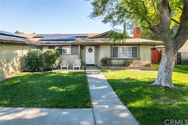 Property Photo:  11037 Walnut Street  CA 92316 