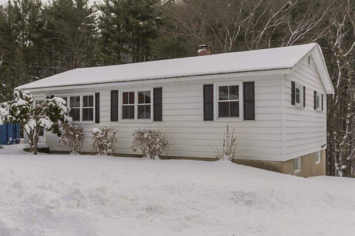 Property Photo: 33 Kelwyn Drive NH 03878