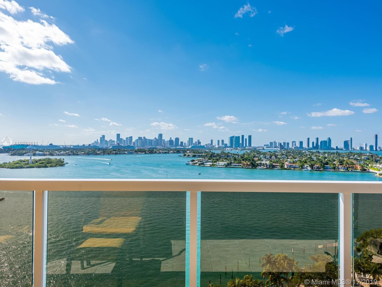 Property Photo:  9 Island Ave 1705  FL 33139 