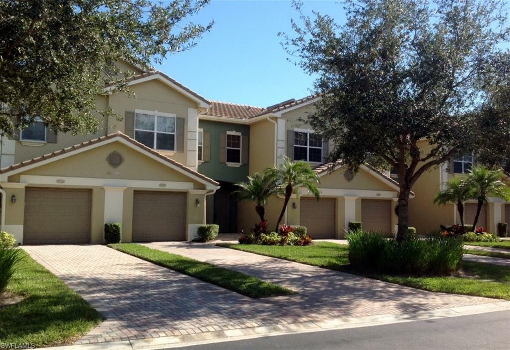 Property Photo: 3240 Cottonwood Bend 202 FL 33905