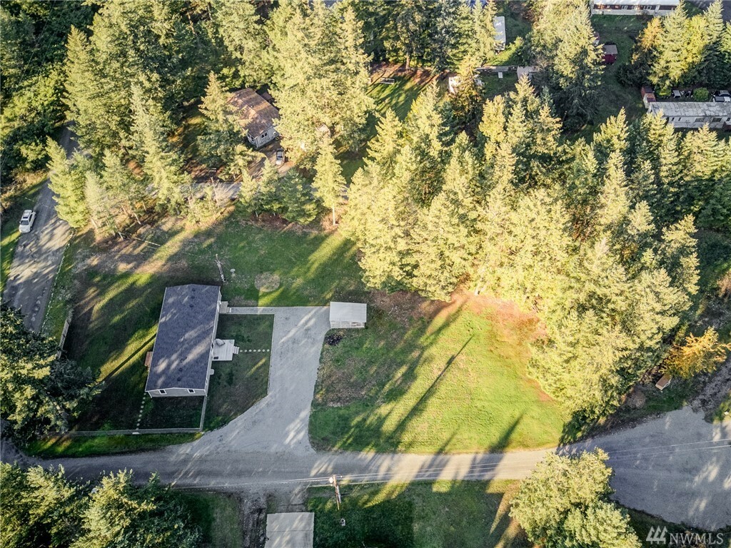 Property Photo: 8815 215th St Ct E WA 98338