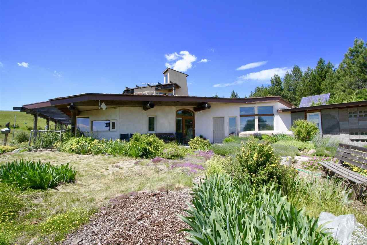 Property Photo:  12620 S Harvard Rd  WA 99030 