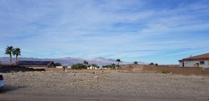 2525 Rolling Hills Dr  Bullhead AZ 86442 photo