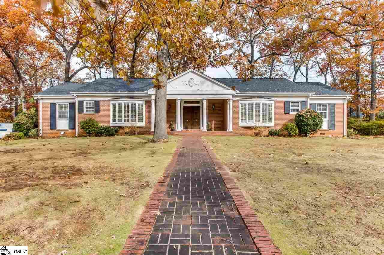 Property Photo:  117 Stone Lake Drive  SC 29609 