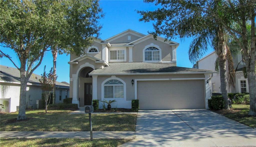 Property Photo:  722 Henley Circle  FL 33896 