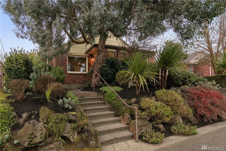 8331 24th Ave NW  Seattle WA 98117 photo