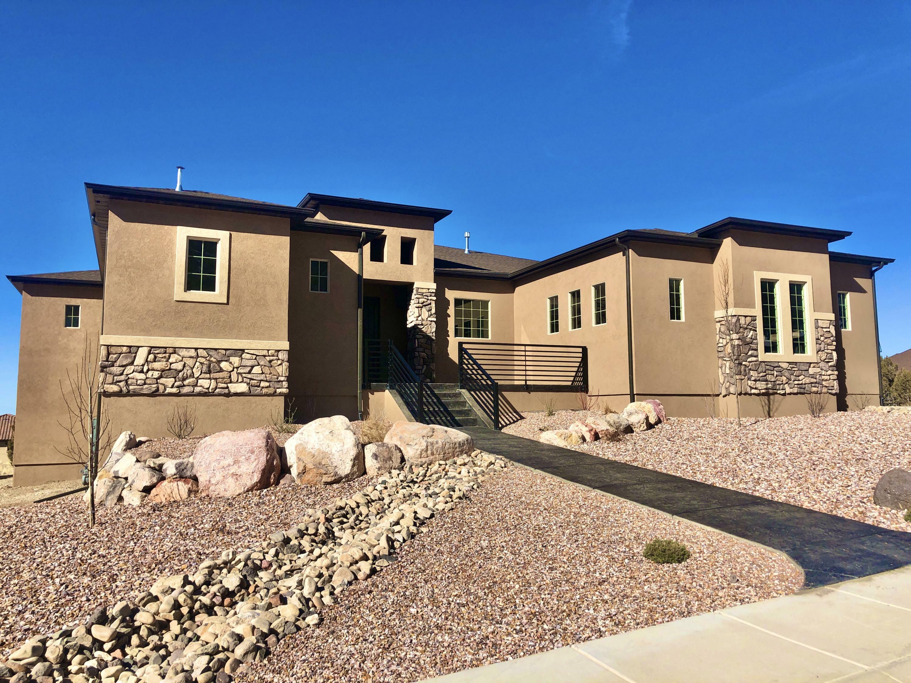 Property Photo:  1165 E Ashdown Forest Rd  UT 84721 