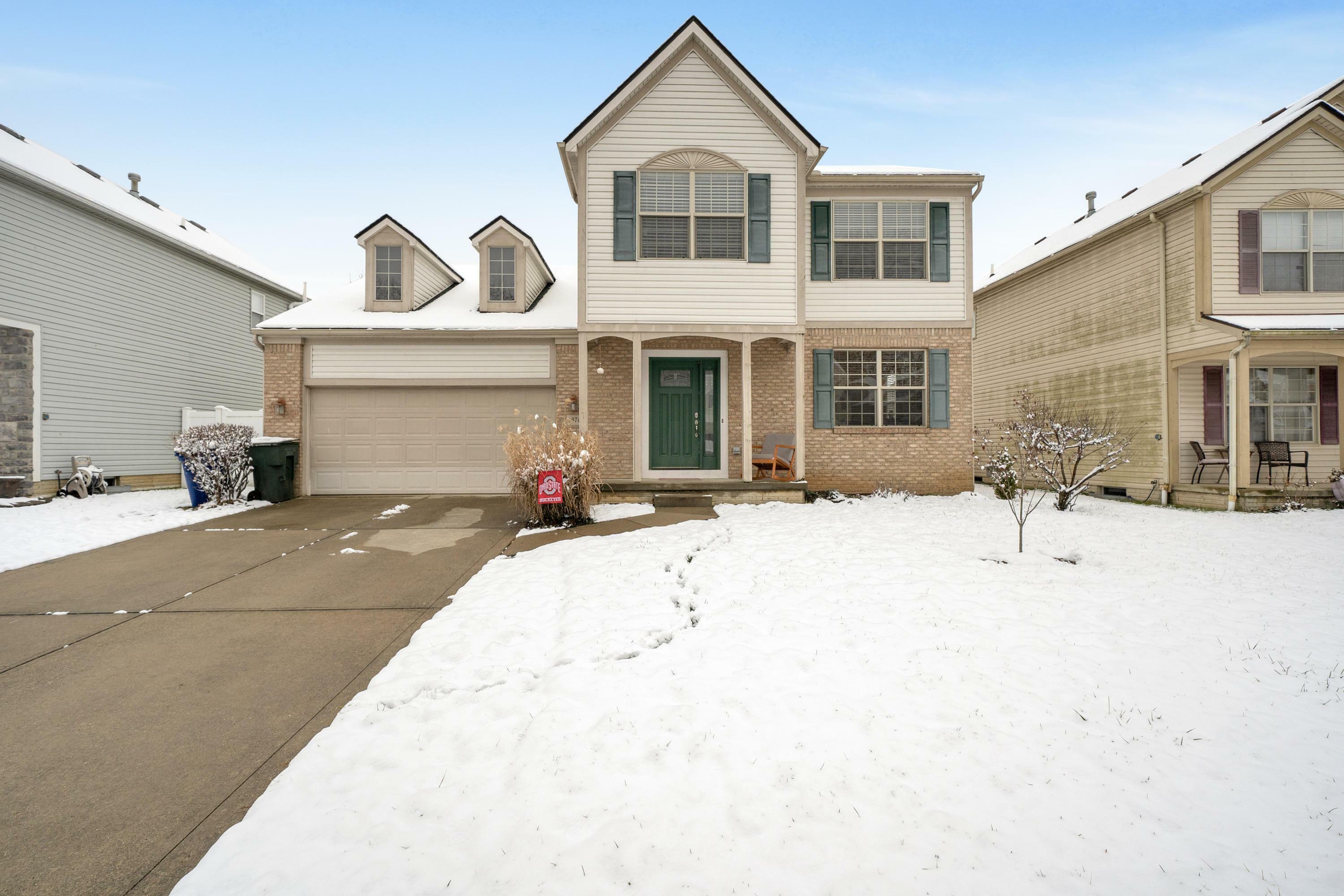 Property Photo:  3876 Highland Bluff Drive  OH 43125 