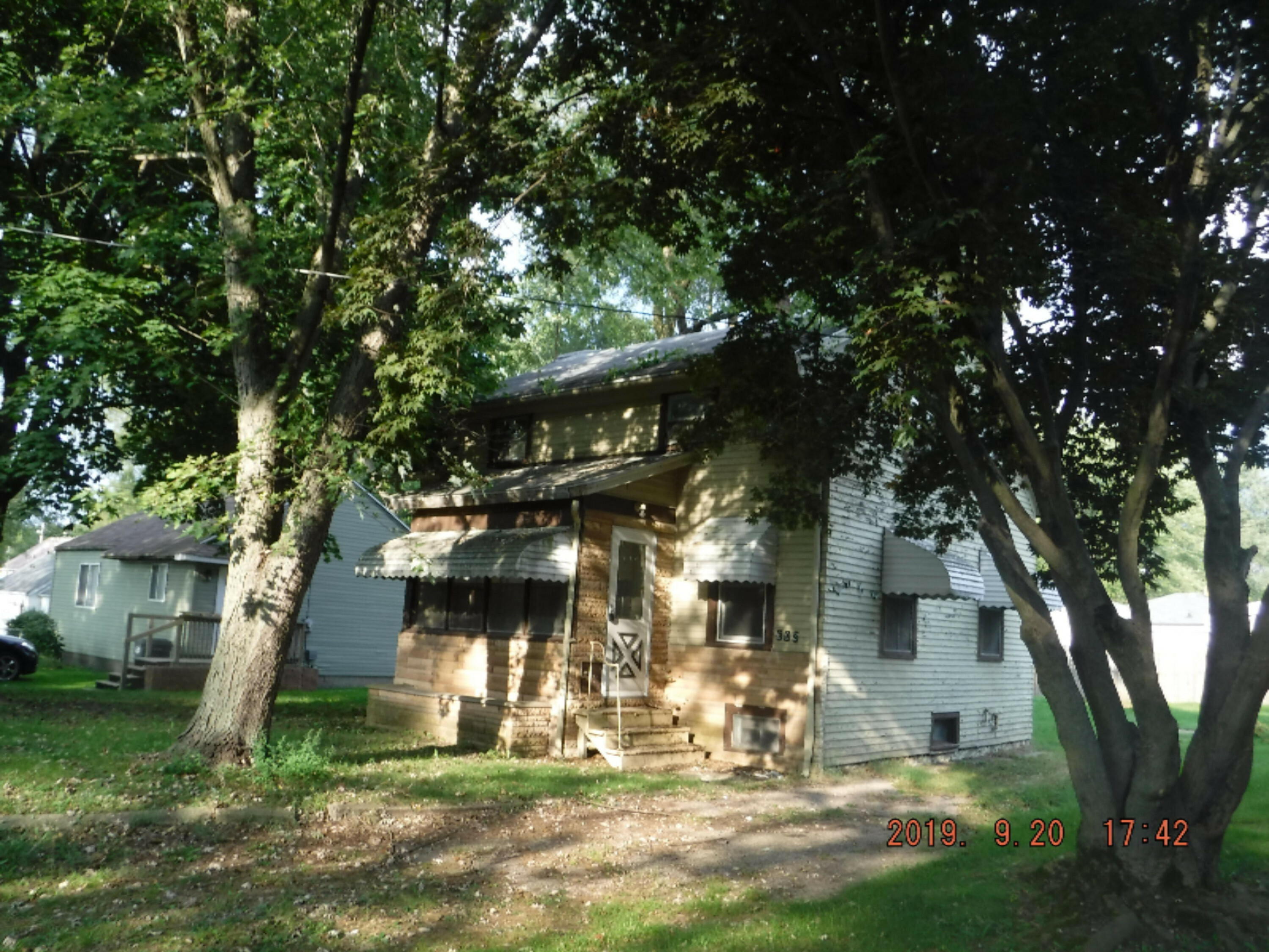 Property Photo:  603 Alger Street  MI 49048 