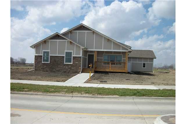 Property Photo:  1106 SW Cherry Street  IA 50023 