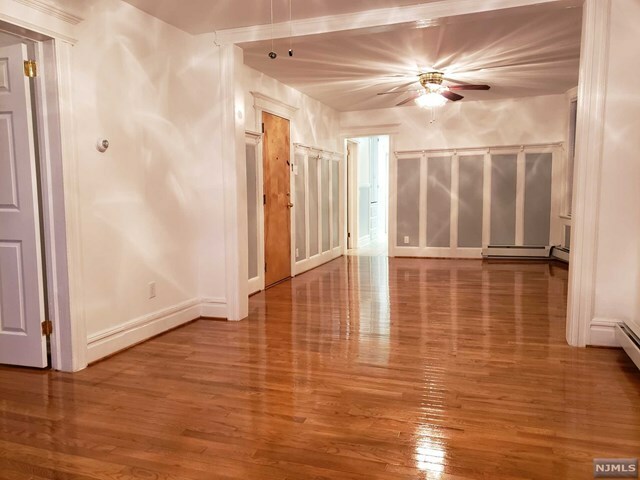 Property Photo:  162 Kearny Avenue 2  NJ 07032 