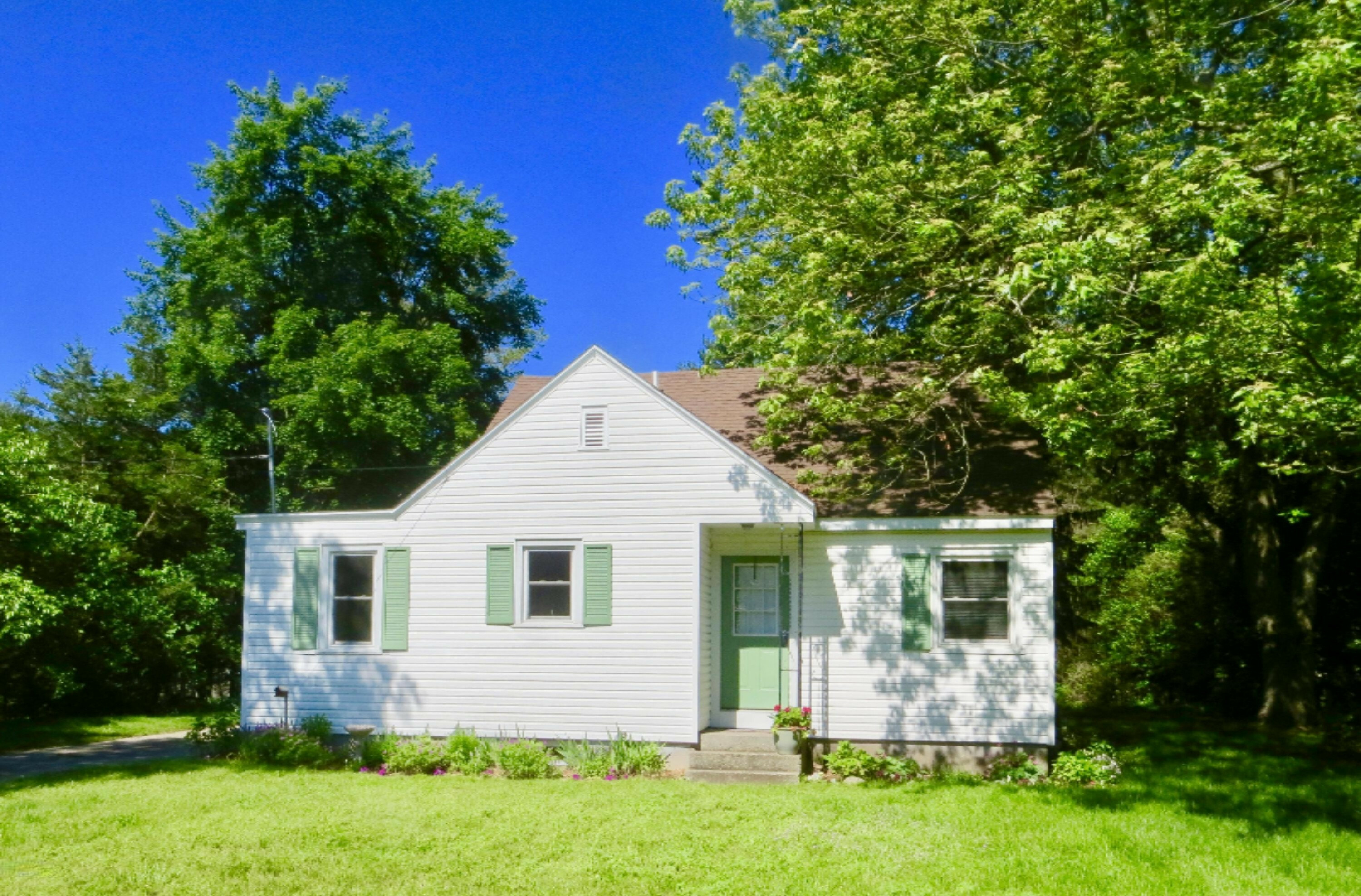 Property Photo:  14847 160th Avenue  MI 49417 