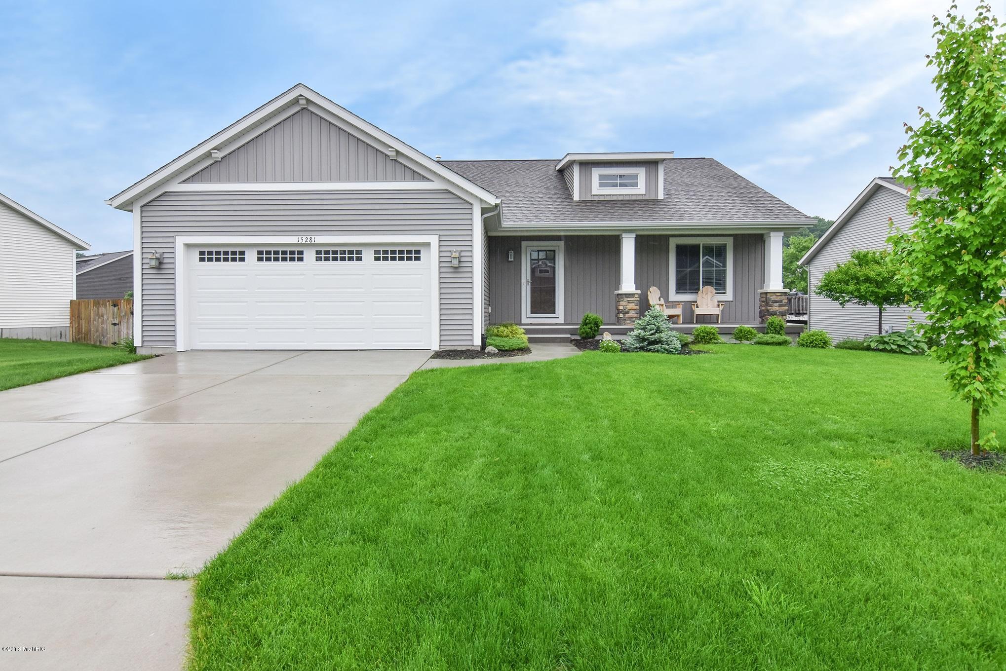 Property Photo: 15281 Canterbury Lane MI 49417