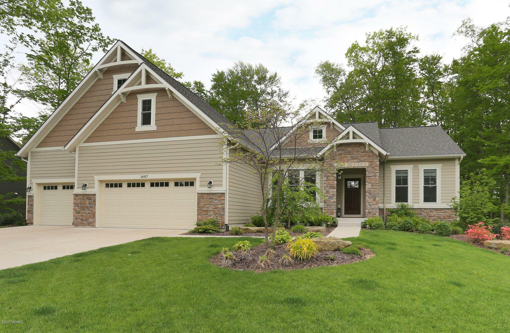 Property Photo:  16917 Mapleridge Drive  MI 49460 