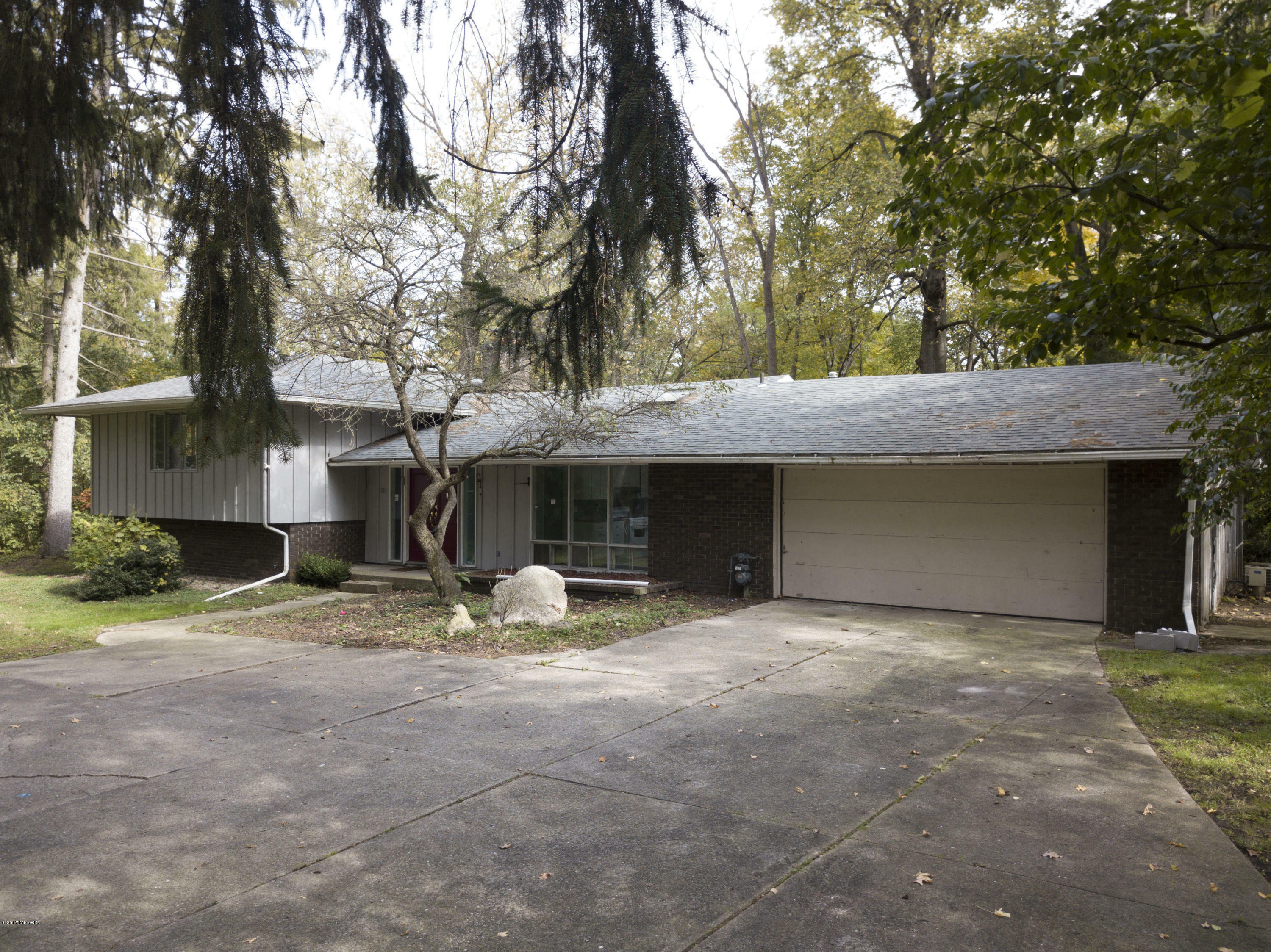 Property Photo:  1101 Topinabee Road  MI 49120 