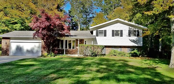 4640 Sandy Lane  Whitehall MI 49461 photo