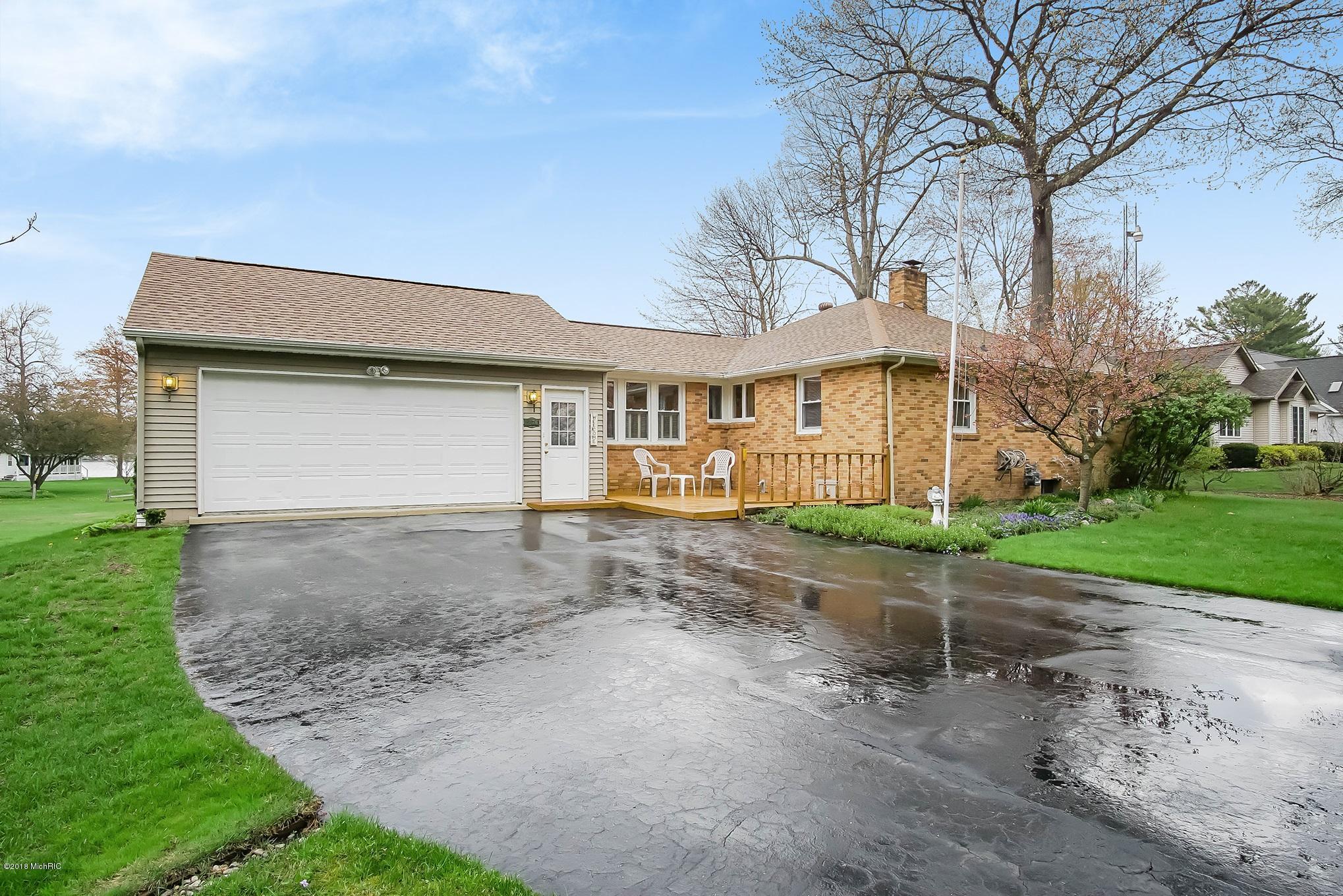 Property Photo: 2476 Johnston Road MI 49457