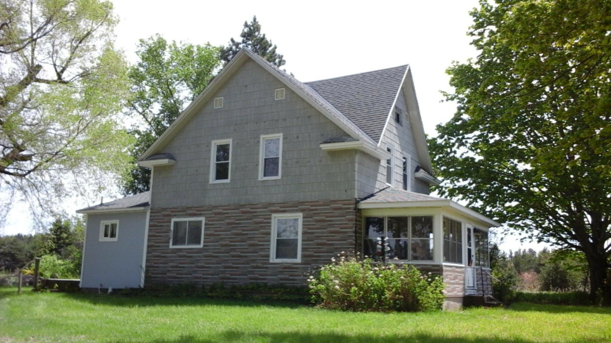 Property Photo:  13665 Erdman Road  MI 49614 