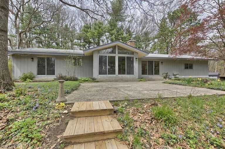 Property Photo: 7451 Conservation NE MI 49301