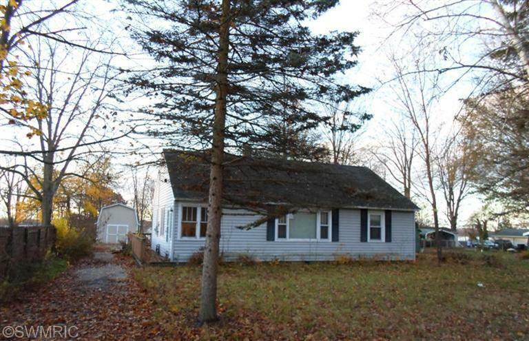 Property Photo:  6554 W Lake Drive  MI 49412 