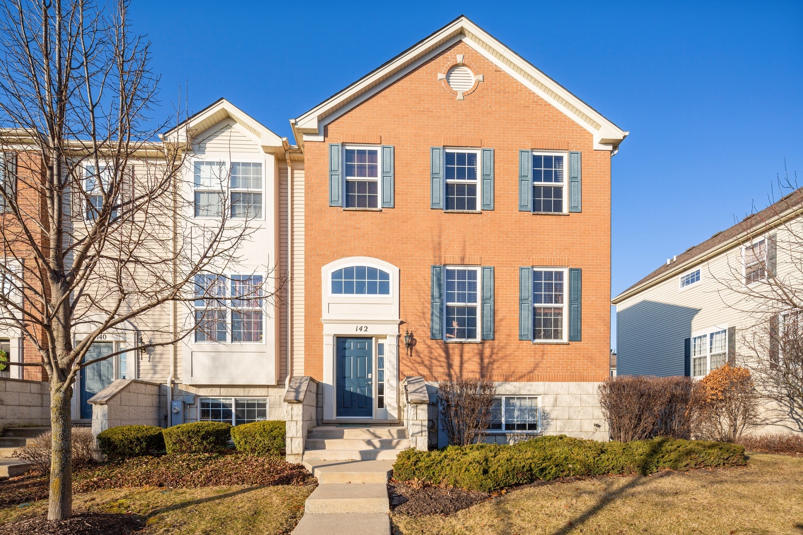 Property Photo: 142 Town Center Boulevard IL 60136