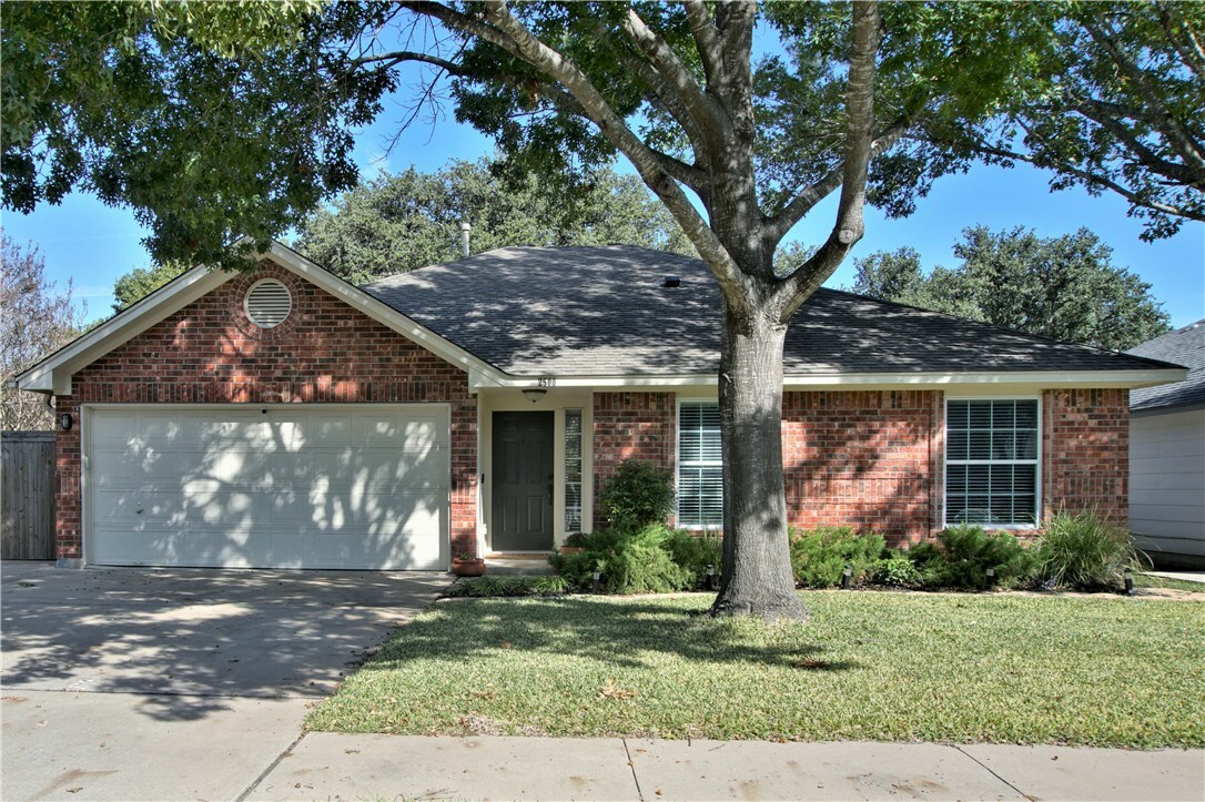 Property Photo:  2500 Armstrong Drive  TX 78641 