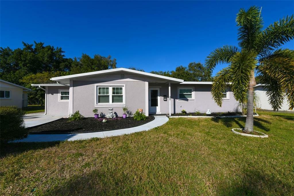 Property Photo:  1806 25th Avenue W  FL 34205 