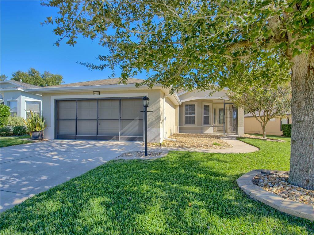 Property Photo:  6025 Hunters Ridge Avenue  FL 34748 