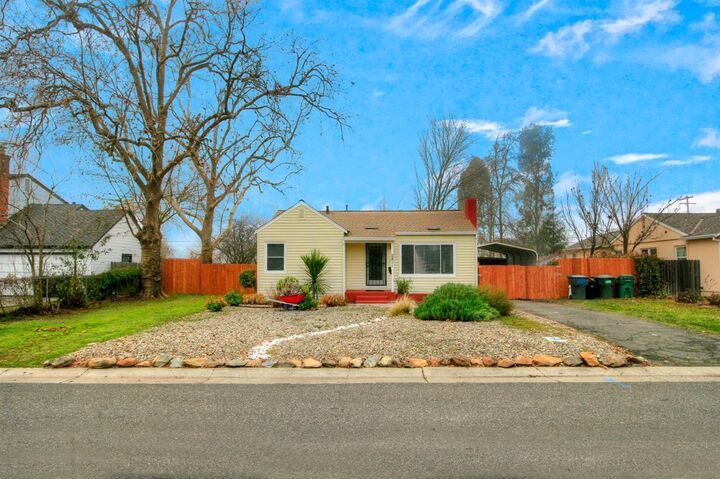 2811 Bell Street  Sacramento CA 95821 photo