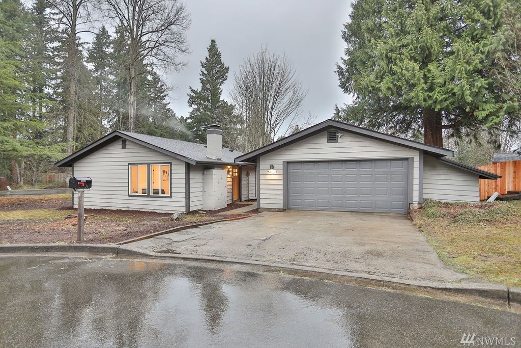 Property Photo: 23604 131st Avenue SE WA 98031