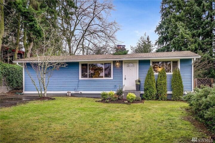 1307  Pinkerton Avenue  Everett WA 98203 photo