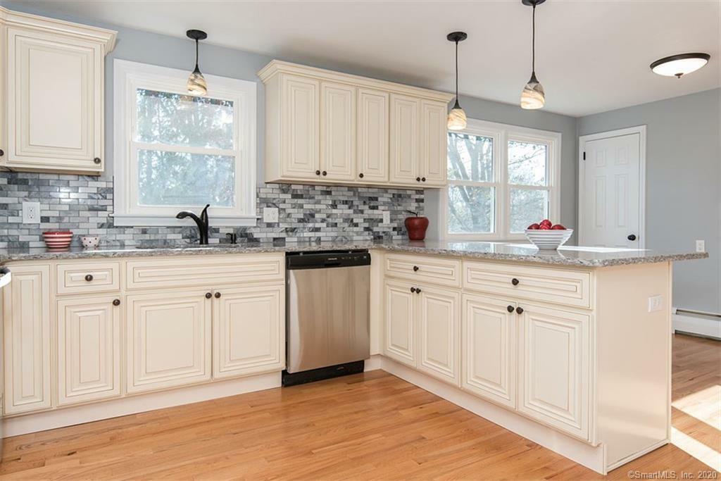 Property Photo: 63 Knollwood Drive CT 06010