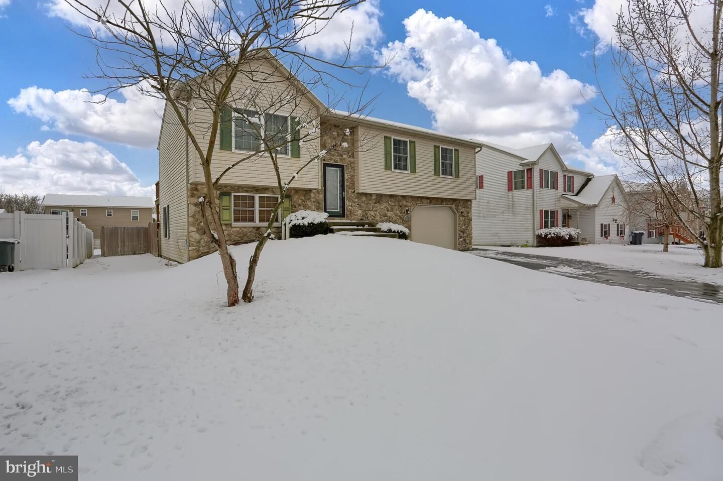 Property Photo:  257 Cypress  PA 17502 