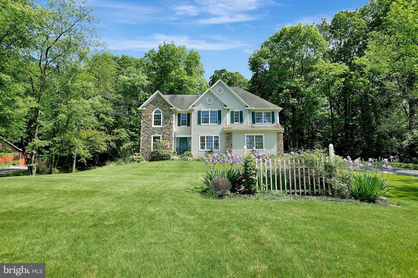 Property Photo:  411 Springfield Road  PA 17257 