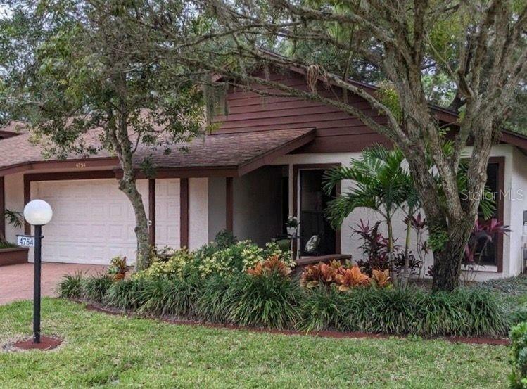 4754 Oak Forest Drive W 65  Sarasota FL 34231 photo