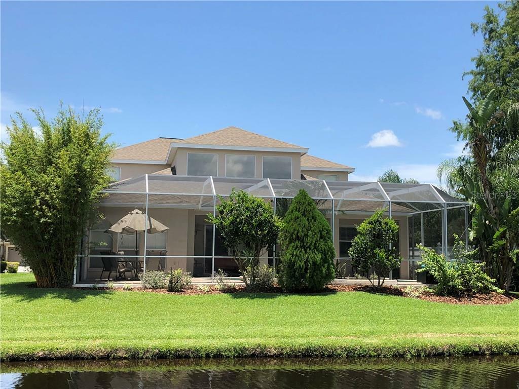 Property Photo:  4304 Waterford Landing Drive  FL 33558 