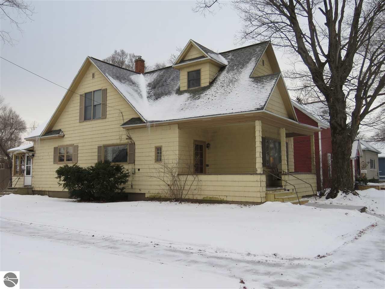 Property Photo: 836 First Avenue MI 49601