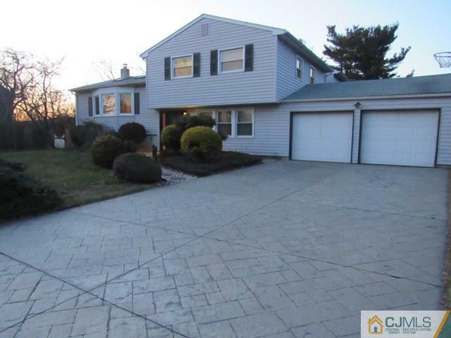 Property Photo:  7 Wellington Road  NJ 08816 