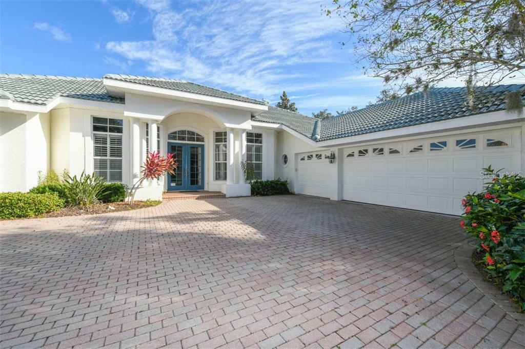 Property Photo:  4799 Hanging Moss Lane  FL 34238 