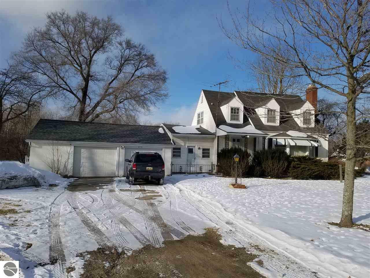 4510 W Isabella Road  Shepherd MI 48883 photo