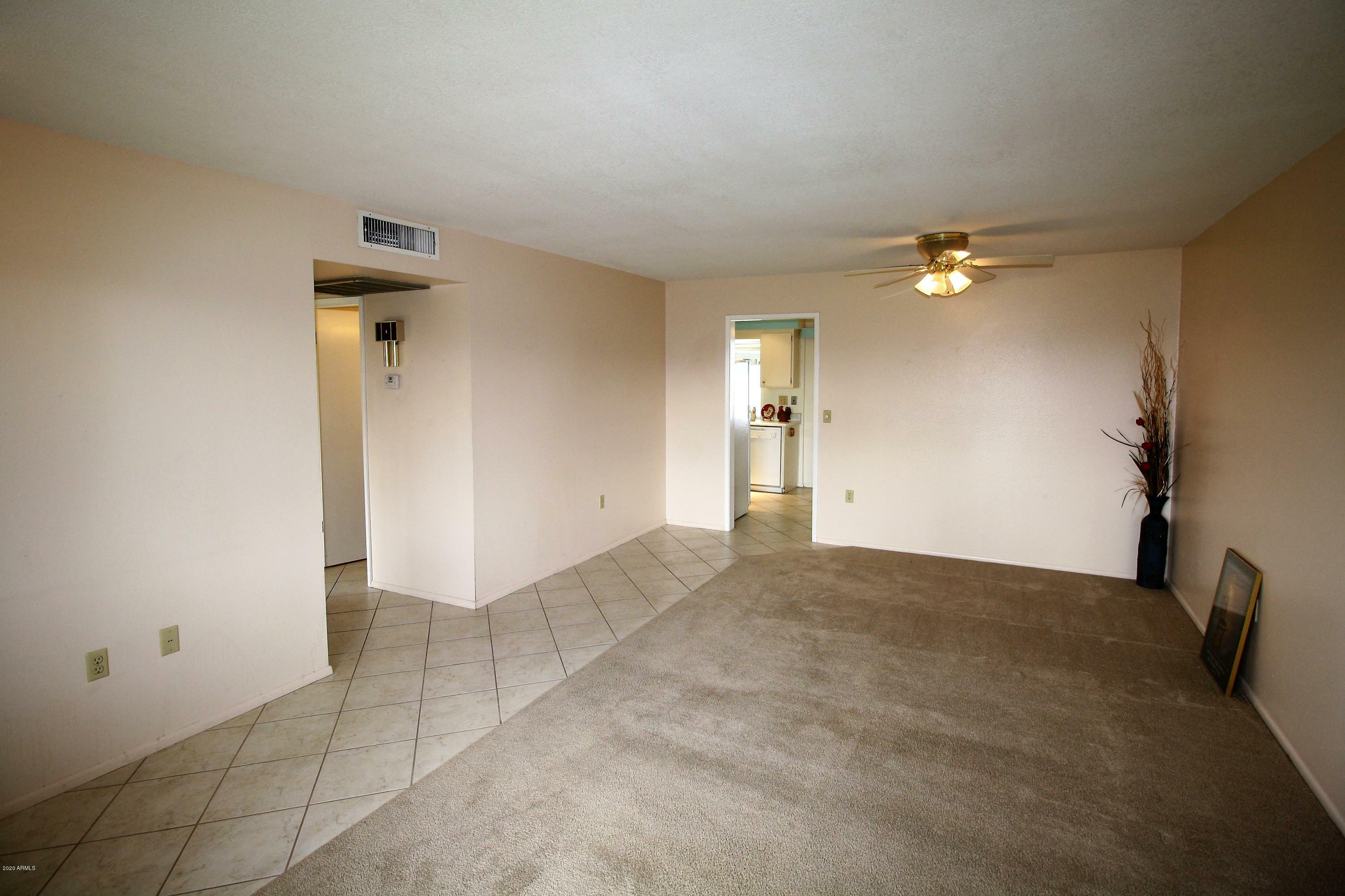 Property Photo: 10858 W Santa Fe Drive AZ 85351