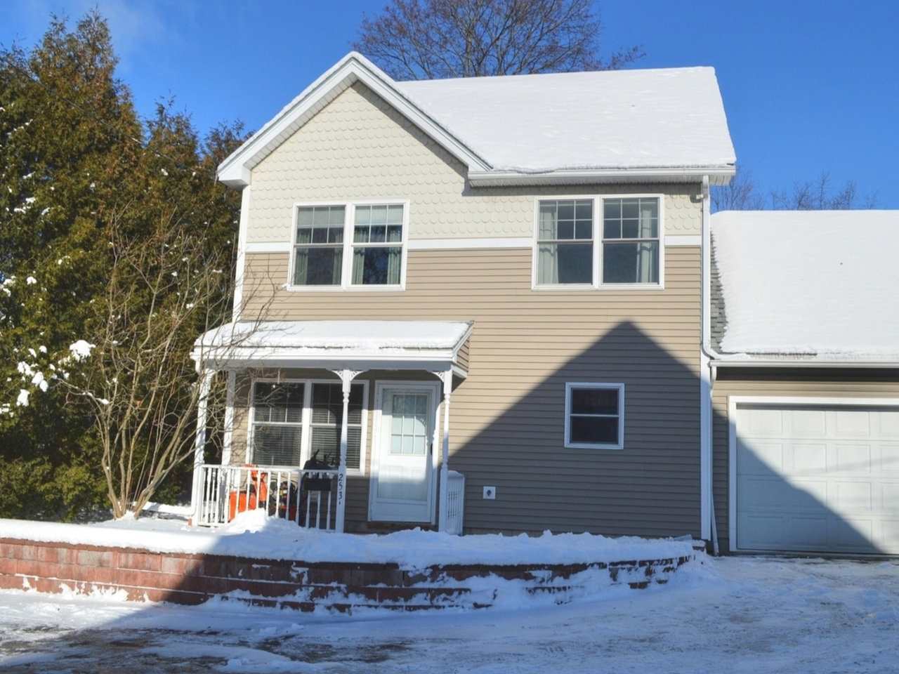 Property Photo:  253 East Allen Street A  VT 05404 