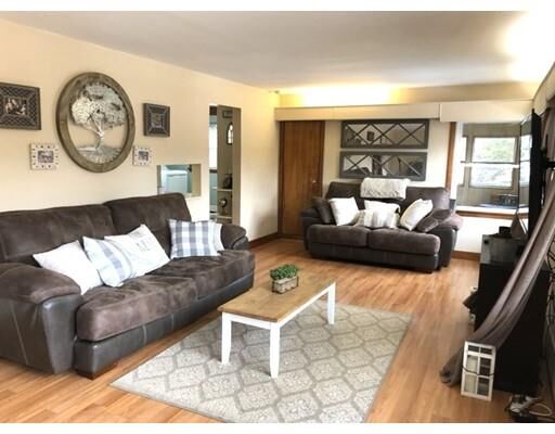 Property Photo:  18 George Loomis Rd  MA 01077 