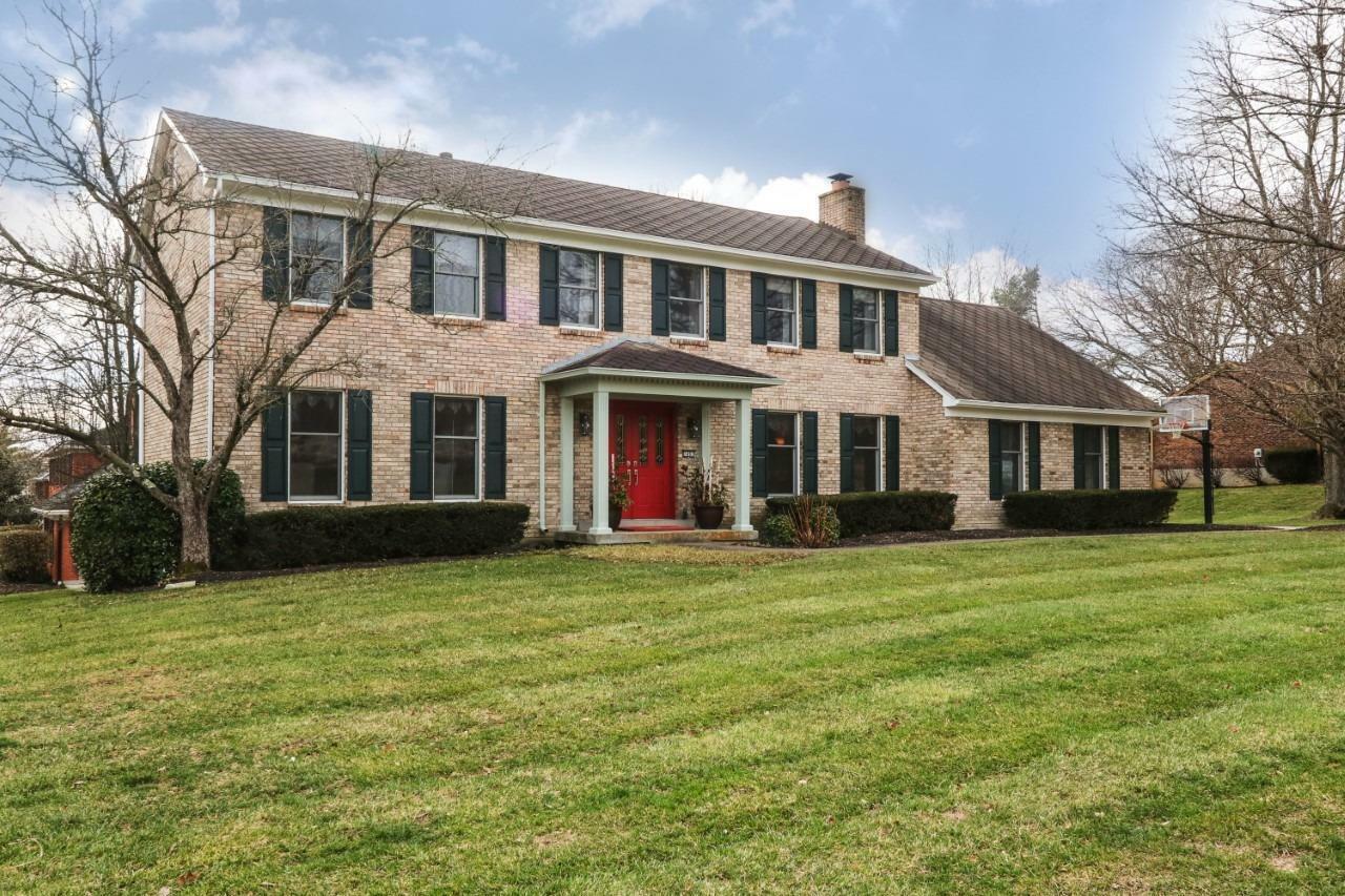 Property Photo:  7497 Woodcroft Dr  OH 45241 