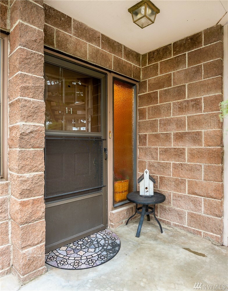Property Photo:  121 Front St 11  WA 98264 